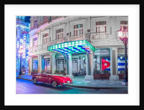 Vintage car in Havana by Assaf Frank